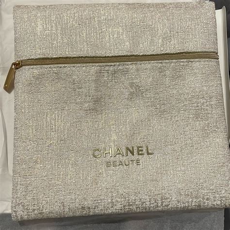 chanel pvc makeup bag|chanel gift with purchase bag.